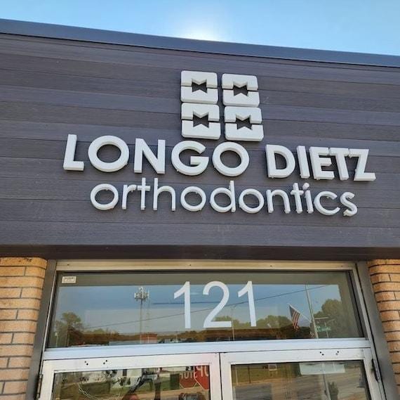 The Art of First Impressions: Why Your Storefront ​Sign Matters