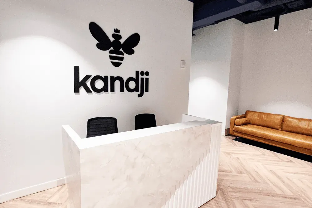 Home 21 Kandji 3D logo